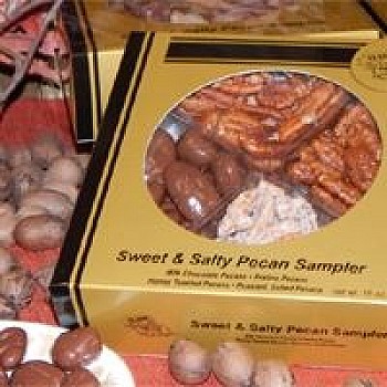 Classic Golden Pecans Sweet & Salty Pecan Sampler